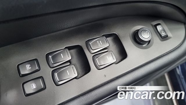 KG Mobility Rexton 2018 — photo 13