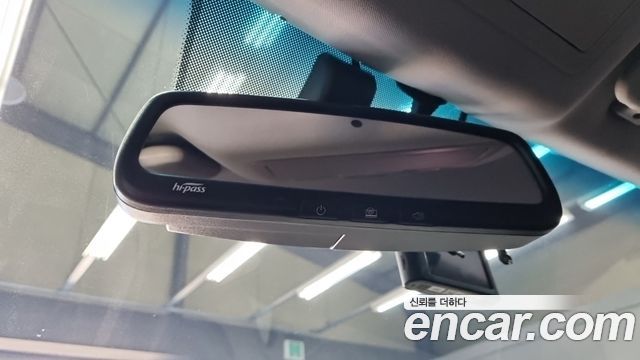 KG Mobility Rexton 2018 — photo 16