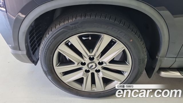 KG Mobility Rexton 2018 — photo 18