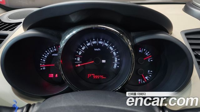 Kia Soul 2010 — photo 8