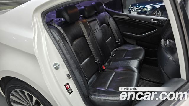 Kia K7 2014 — photo 18