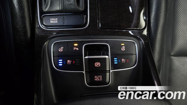 Kia K7 2014 — photo 32
