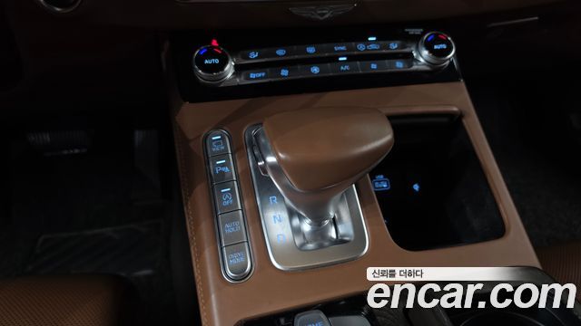 Genesis G90 2019 — photo 9