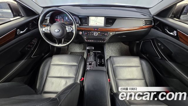 Kia K7 2016 — photo 10
