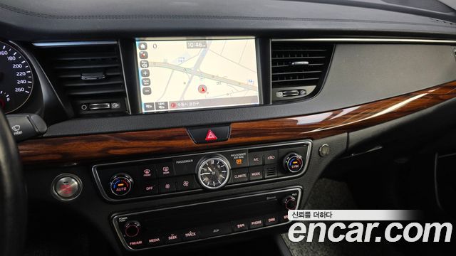 Kia K7 2016 — photo 19