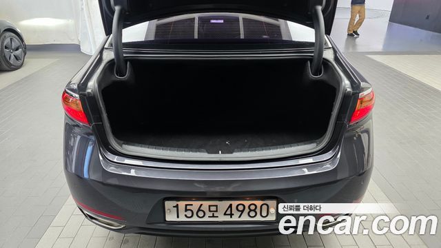 Kia K7 2016 — photo 26