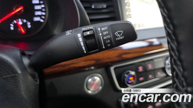 Kia K7 2016 — photo 28