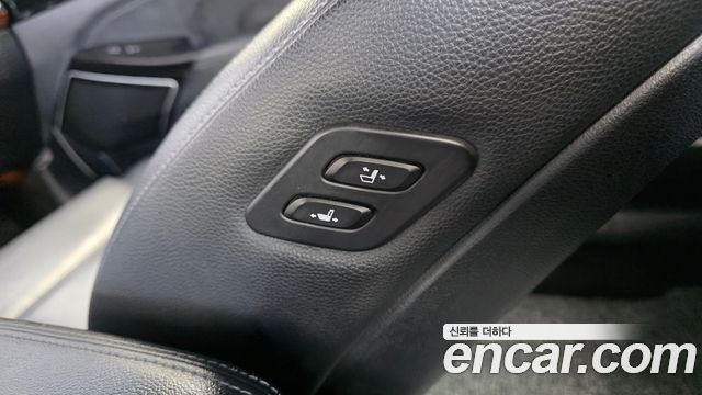 Kia K7 2016 — photo 30