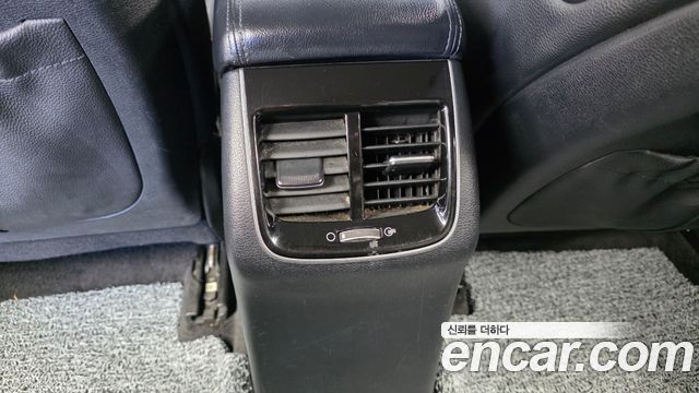 Kia K7 2016 — photo 32