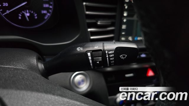 Hyundai AVANTE 2020 — photo 26