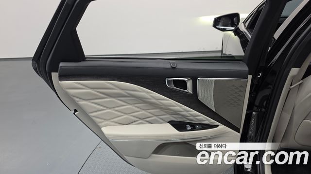 Kia K8 2023 — photo 15