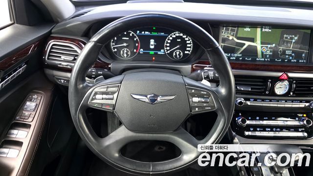 Genesis EQ900 2018 — photo 13