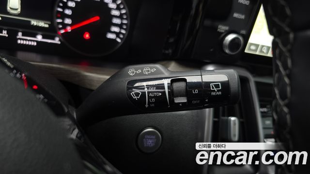 Kia Sorento 2022 — photo 26