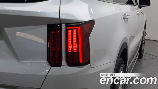 Kia Sorento 2022 — photo 9