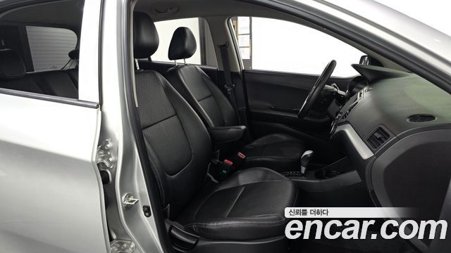 Kia morning 2012 — photo 11