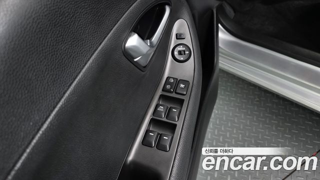 Kia morning 2012 — photo 16