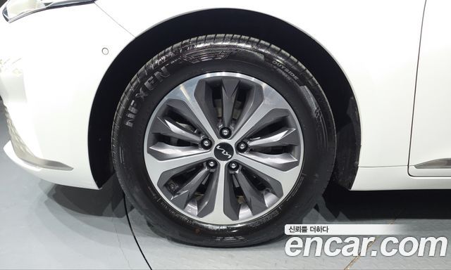 Kia K8 2023 — photo 5