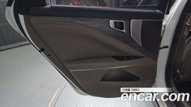 Kia K8 2023 — photo 15
