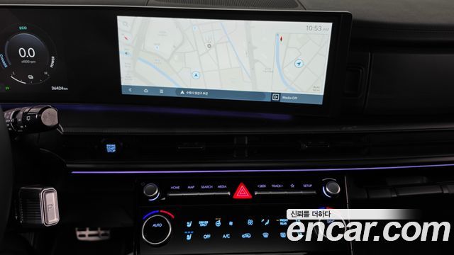 Hyundai Santafe 2025 — photo 18