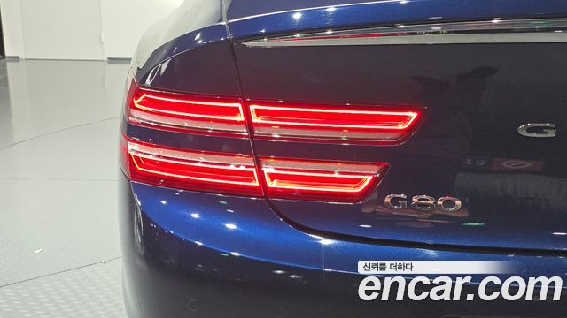 Genesis G80 2021 — photo 9