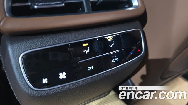 Genesis G80 2021 — photo 30