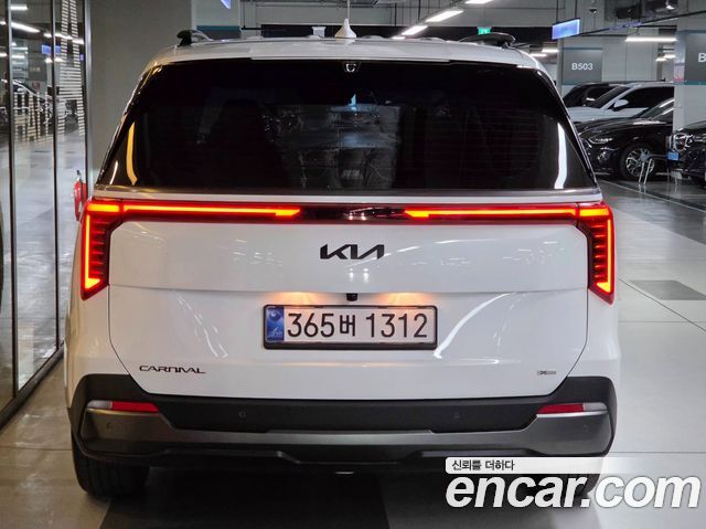 Kia Canival 2026 — photo 3