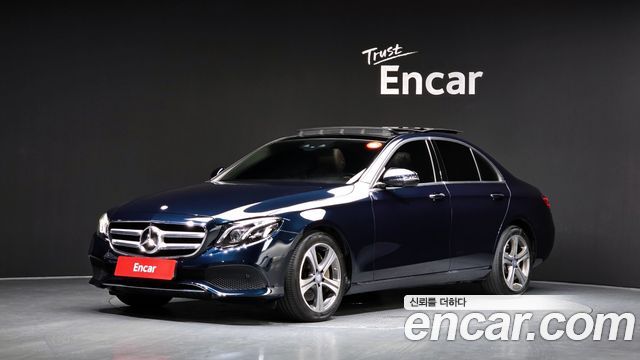 Mercedes-Benz E-Class 2017 — photo 1