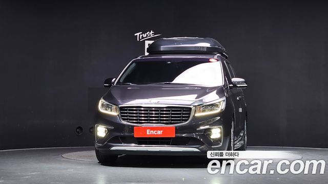 Kia Canival 2019 — photo 3