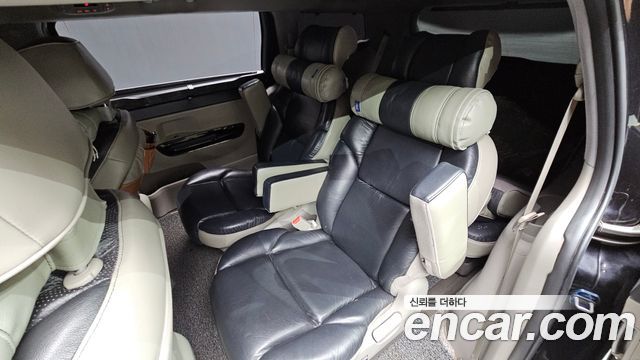 Kia Canival 2019 — photo 11