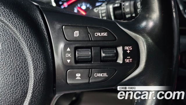 Kia Canival 2019 — photo 14