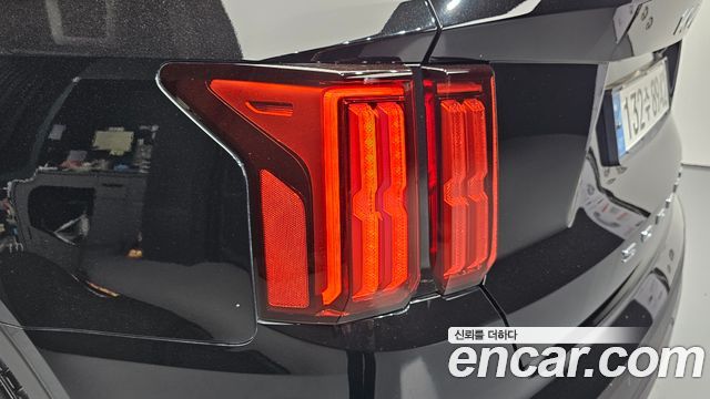 Kia Sorento 2022 — photo 9