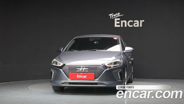 Hyundai Ioniq 2018 — photo 3