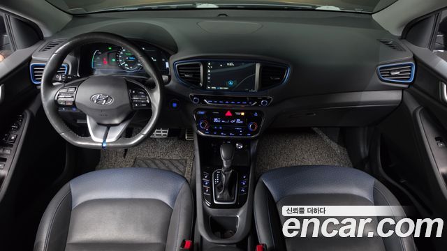 Hyundai Ioniq 2018 — photo 10
