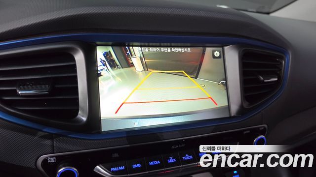 Hyundai Ioniq 2018 — photo 21