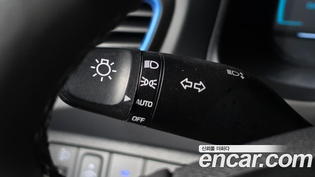 Hyundai Ioniq 2018 — photo 26
