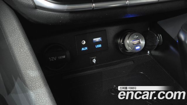 Hyundai Ioniq 2018 — photo 30