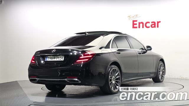 Mercedes-Benz S-Class 2018 — photo 2