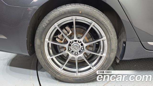 Kia K7 2019 — photo 5