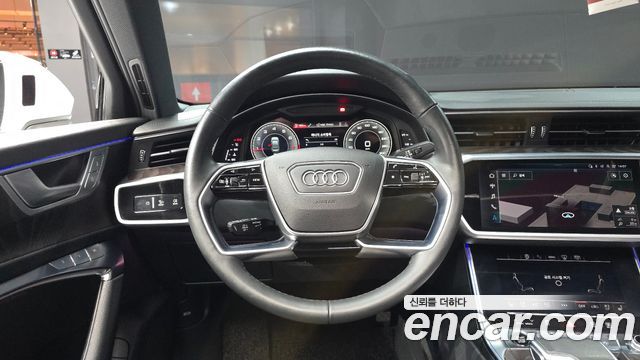 Audi A6 2022 — photo 19