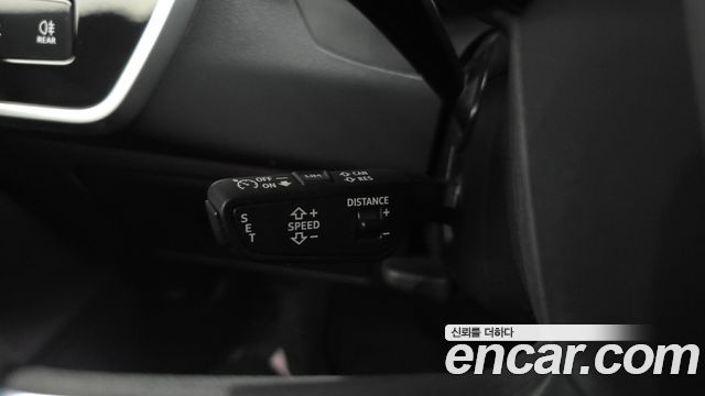 Audi A6 2022 — photo 26