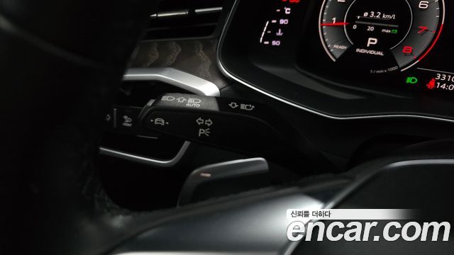 Audi A6 2022 — photo 27