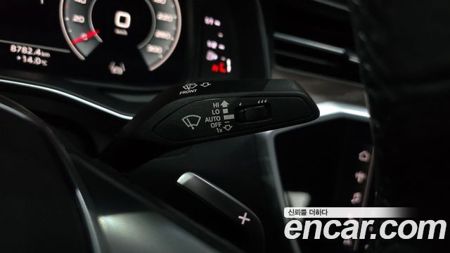 Audi A6 2022 — photo 28