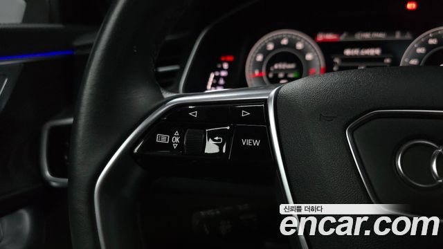 Audi A6 2022 — photo 29