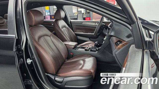 Hyundai Sonata 2018 — photo 17
