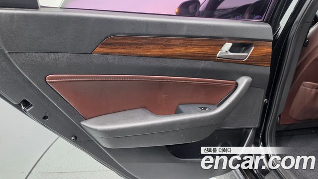 Hyundai Sonata 2018 — photo 15