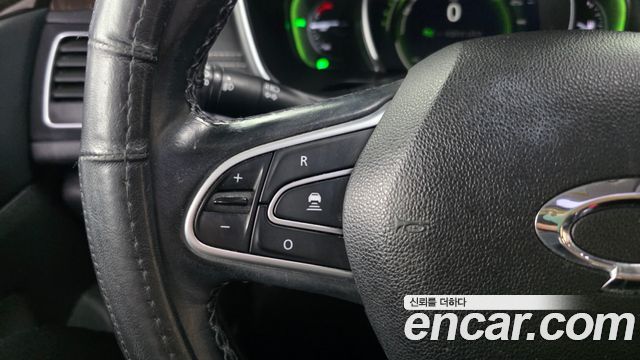 Renault Korea SM6 2016 — photo 28
