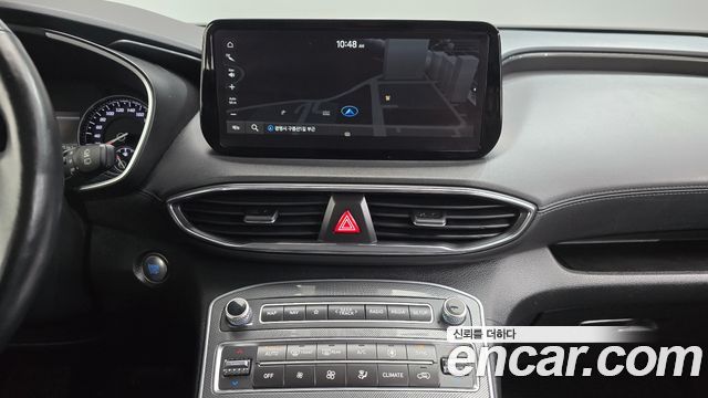 Hyundai Santafe 2022 — photo 18