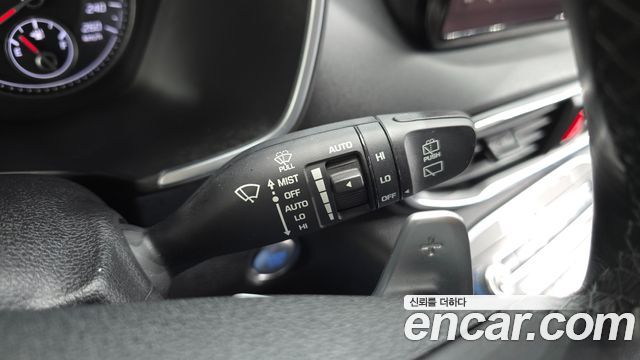 Hyundai Santafe 2022 — photo 27