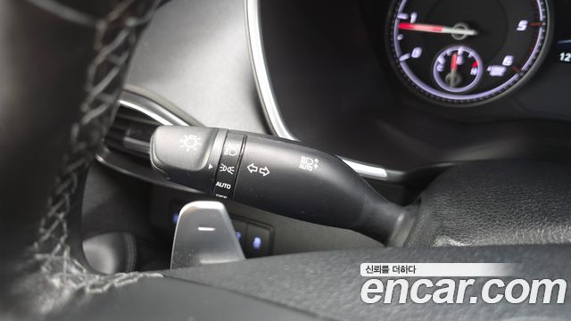 Hyundai Santafe 2022 — photo 30
