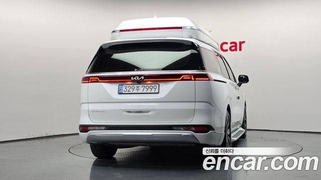 Kia Canival 2022 — photo 4